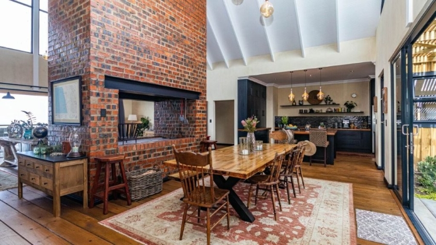 4 Bedroom Property for Sale in Hansmoeskraal A H Western Cape